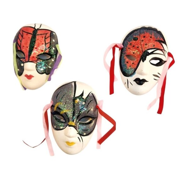 Decorative Venetian Style Carnival Masks, Mardi Gras, Set Of 3 With Colorful Gli - Picture 1 of 6